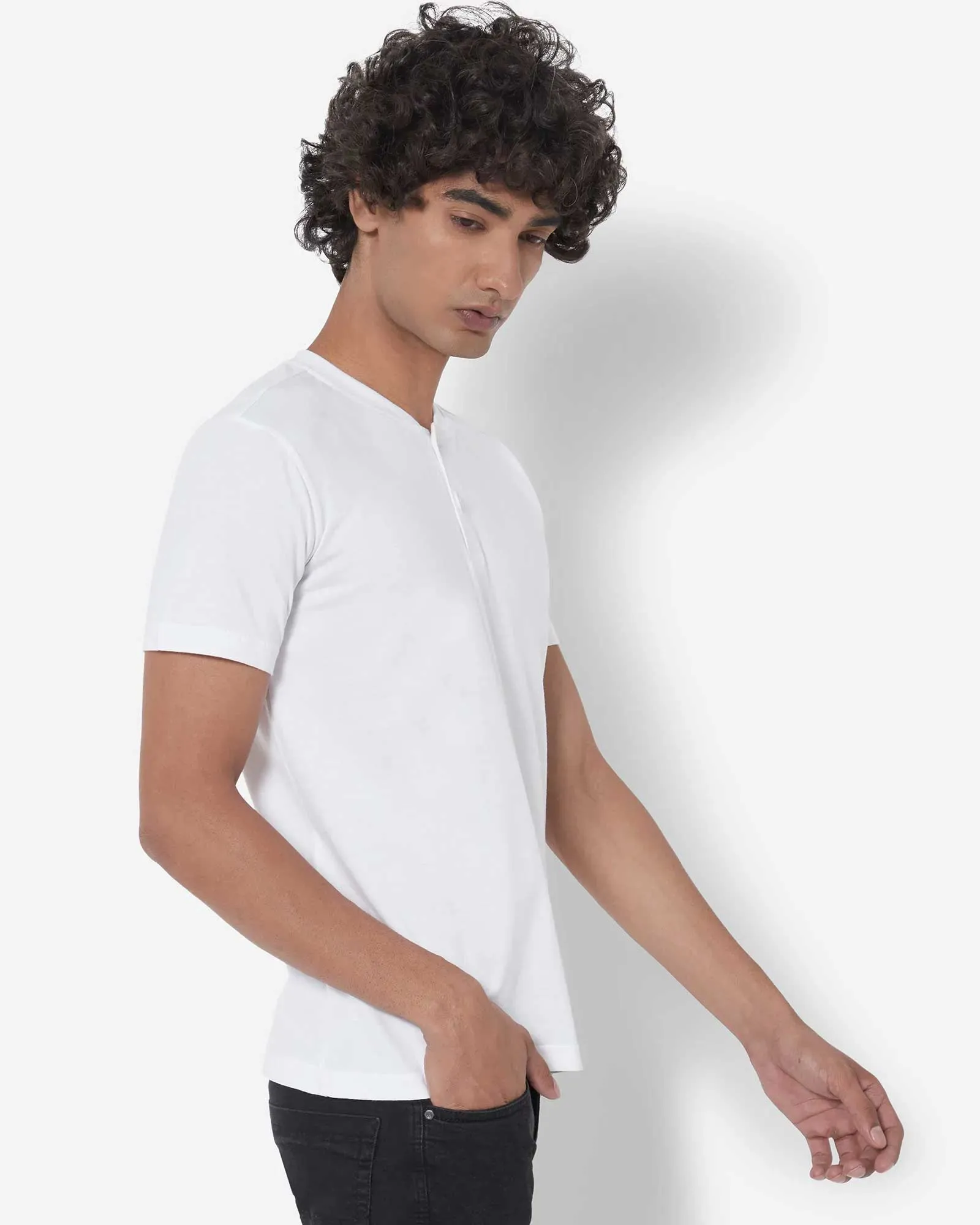 Half Sleeves Henley: White