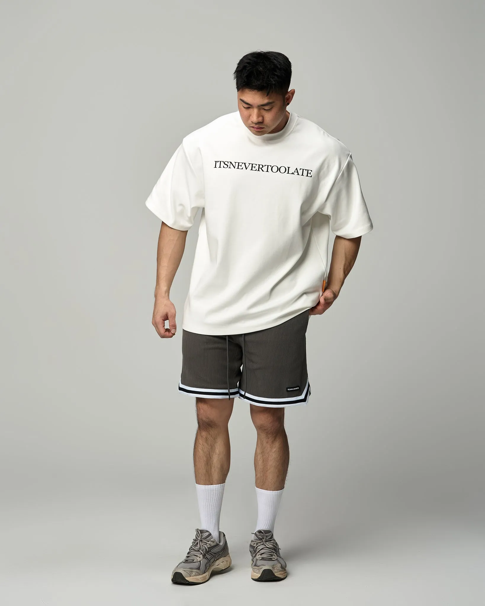 ''ITSNEVERTOOLATE'' Heavy Oversized