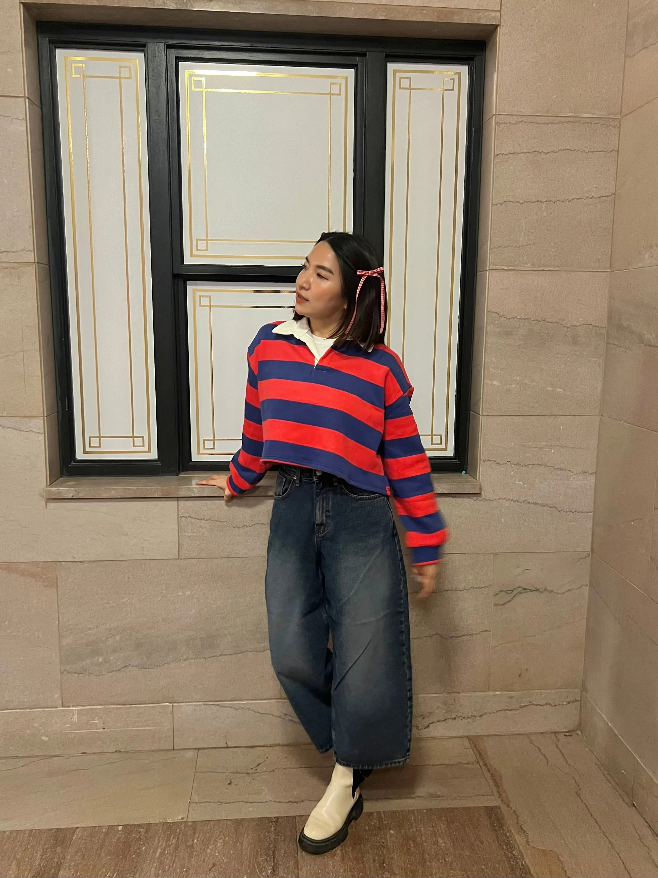 MIYO Cropped stripe sweatshirt